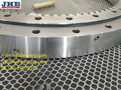 VSA250755N Slewing bearing factory 898x655x80mm