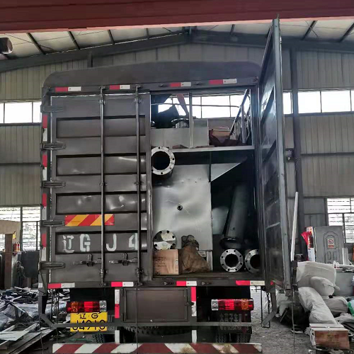 Magnetic gas pyrolysis furnace for domestic waste