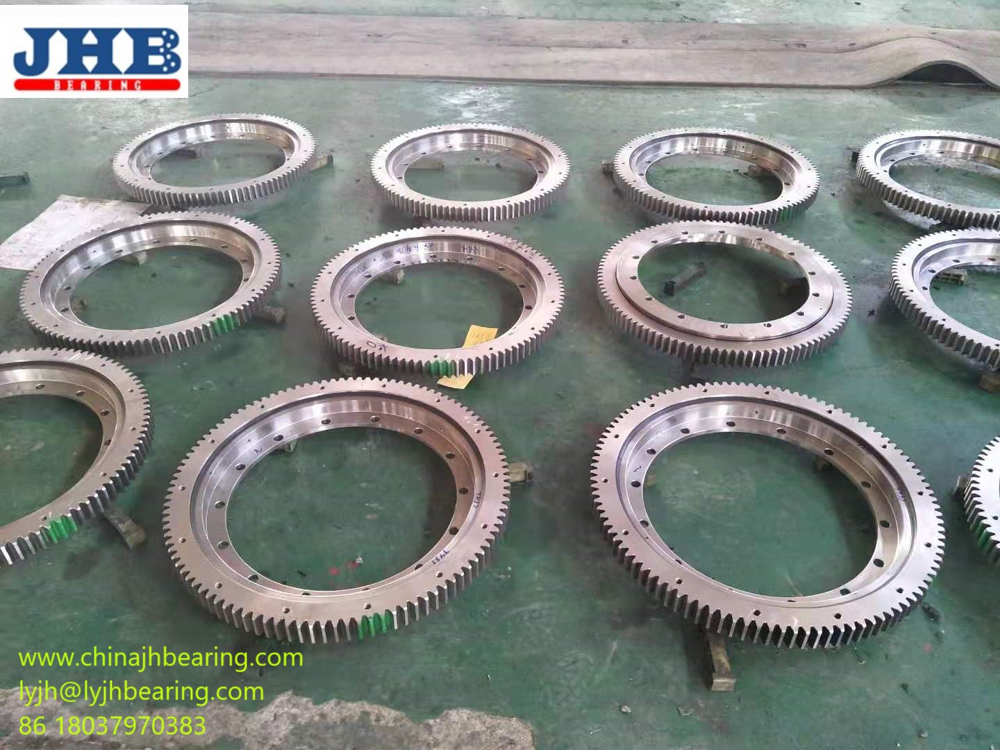 VSA 251055 N slewing bearing for Industrial machinery 1198*955*80mm with external teeth