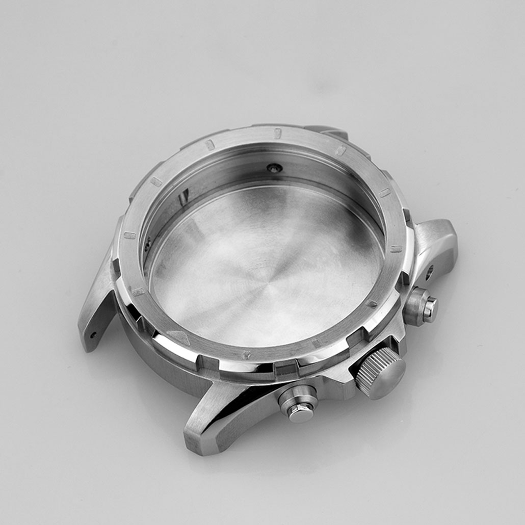 LARGE STAINLESS-STEEL WATCH CASE WITH ROTATING BEZEL MANUFACTURER