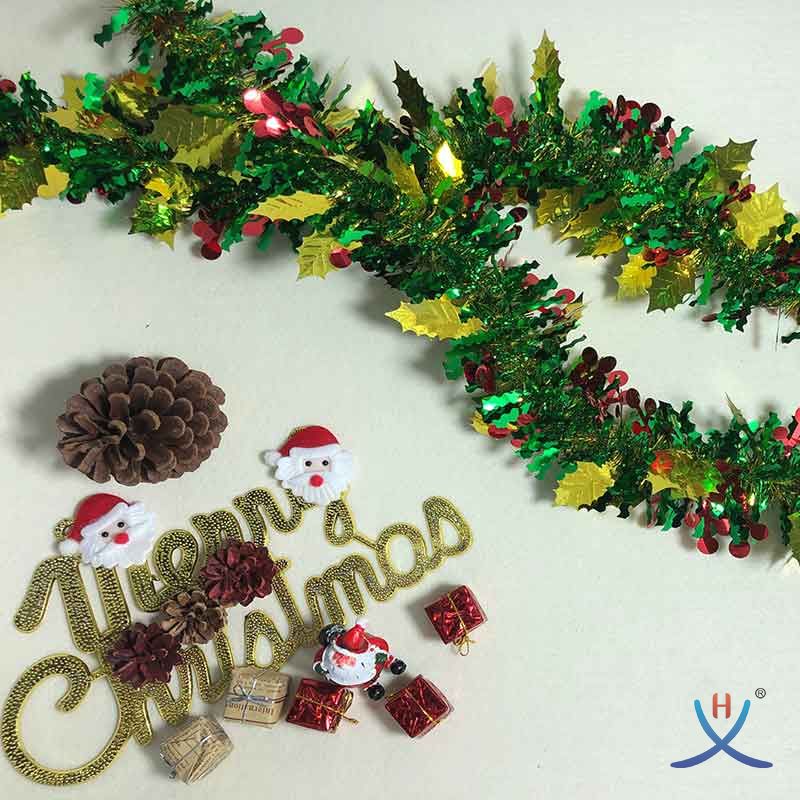 Hexing Hot and New Christmas Berry and Leaf Tinsel Foil Garland Special Gift Party with Wavy strands