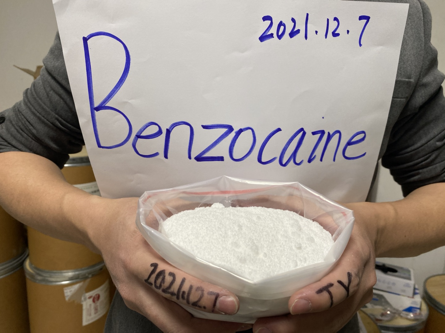99% pure Benzocaine/Benzocaina hloride powder with USP/BP standard  