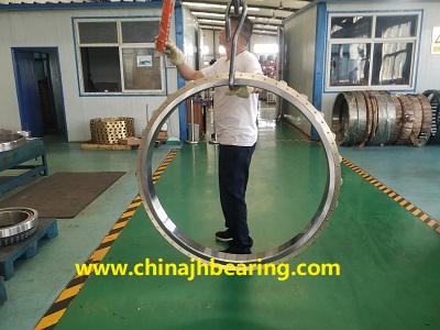 Single row cylindrical roller  bearing N18/850  850*1030*82mm  