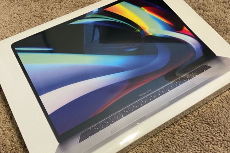 New Stock Lots Of Apple MacBook Pro 16 M1 Laptops