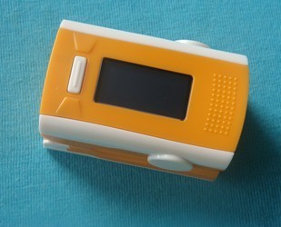 Fingertip Pulse Oximeter good and cheap 