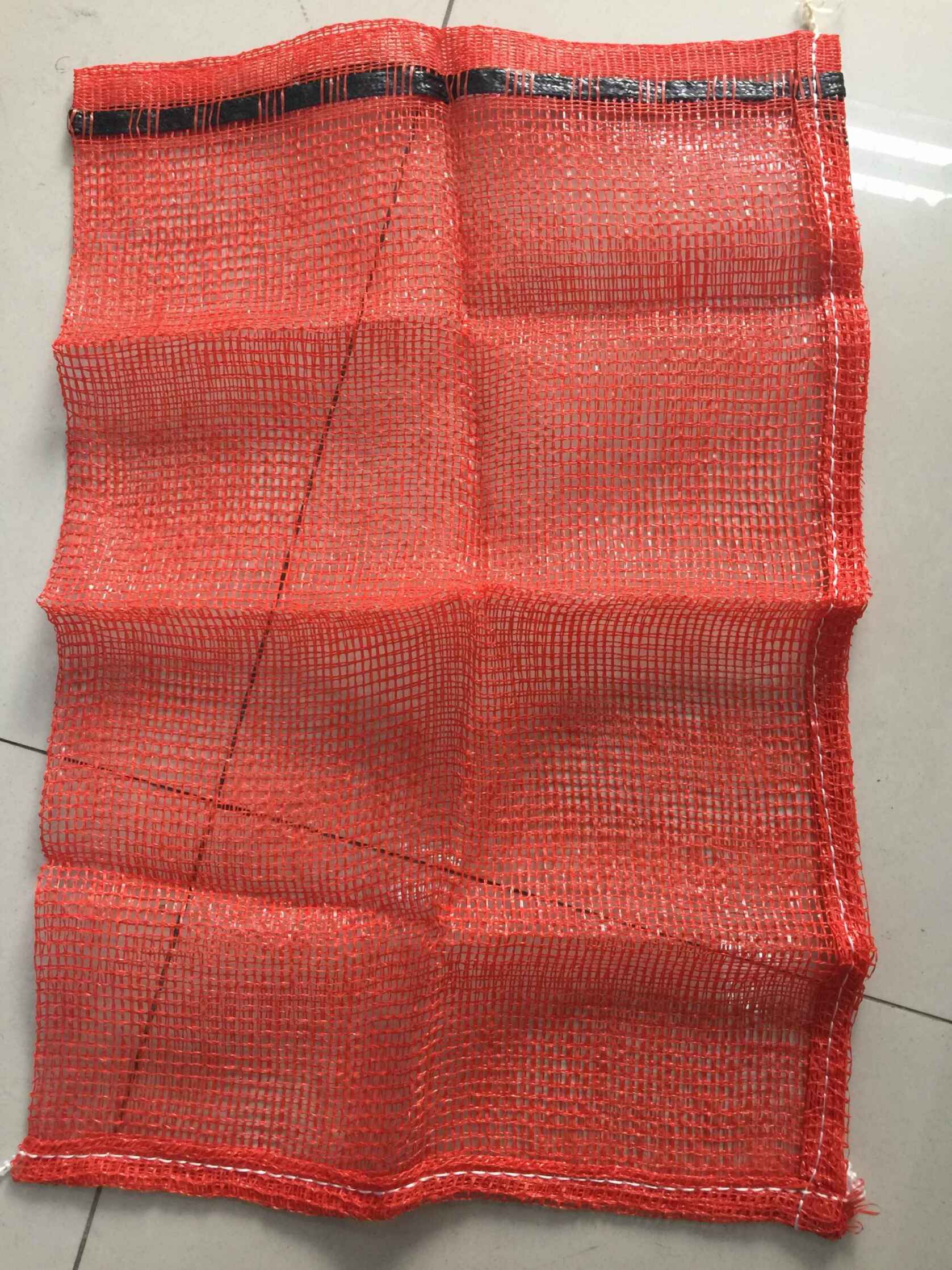 定制徽标红色 25g-80g PP 抽绳可重复使用棉纱罗网袋