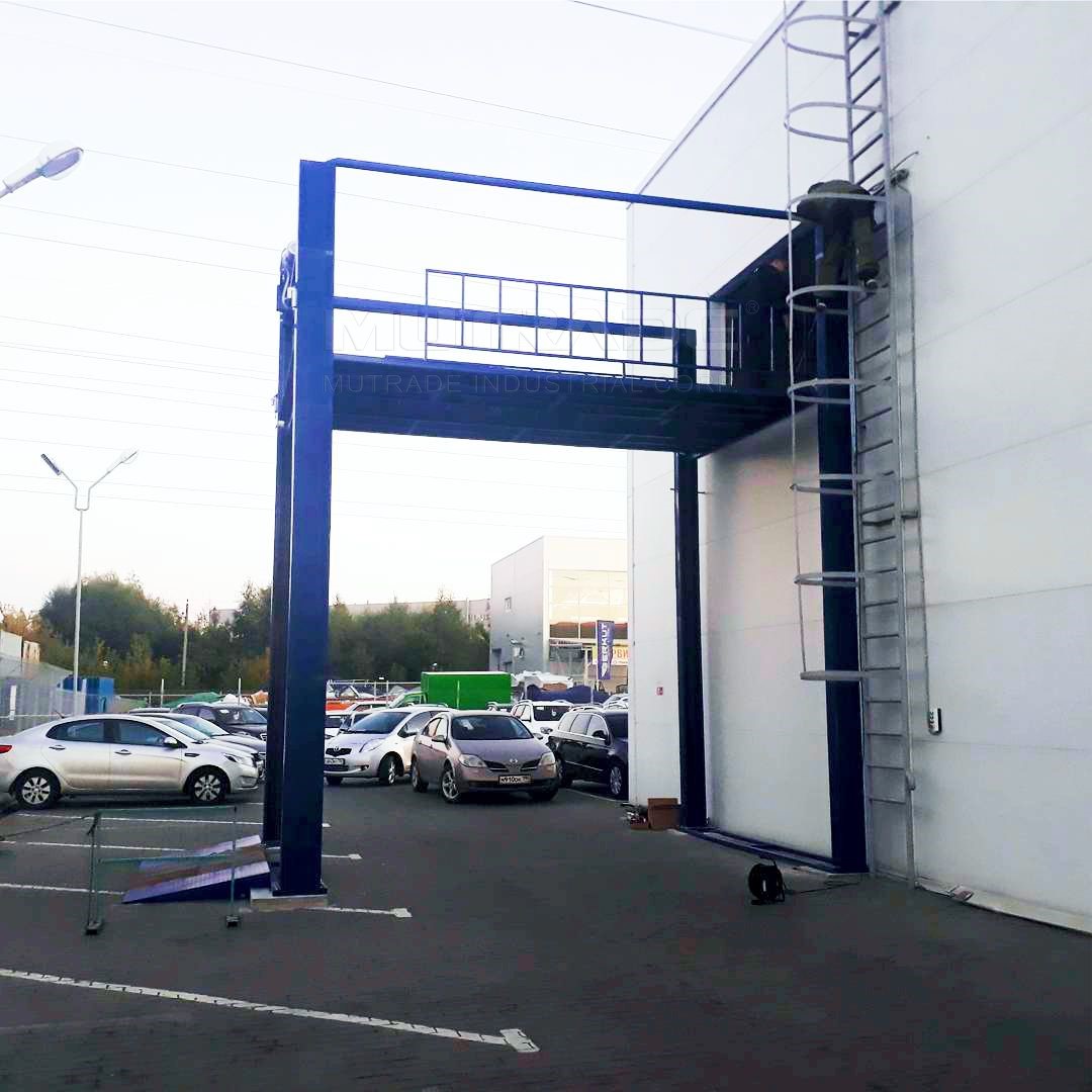 Four Post Type Hydraulic Goods Lift Platform & Car Elevator