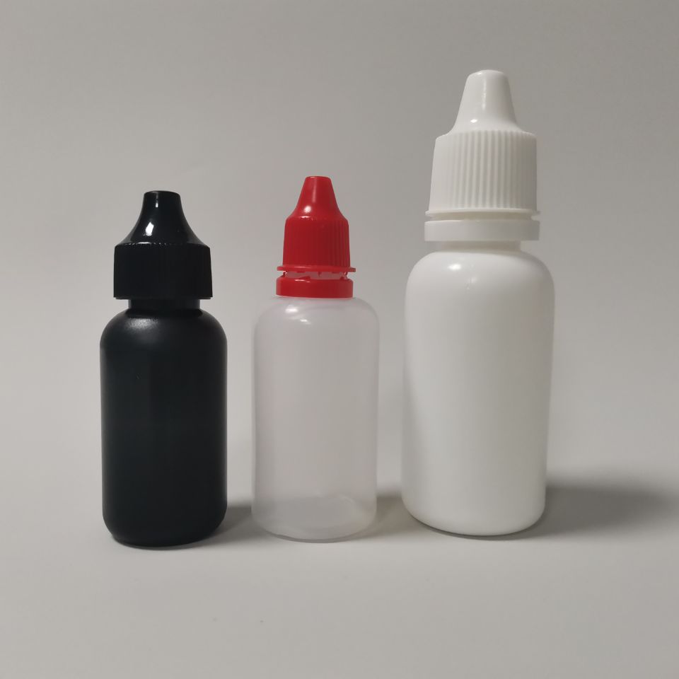 Modern novel design dropper bottle opaque plastic bottle 3ml 5ml 10ml 15ml 25ml eye dropper squeezable with measured tips