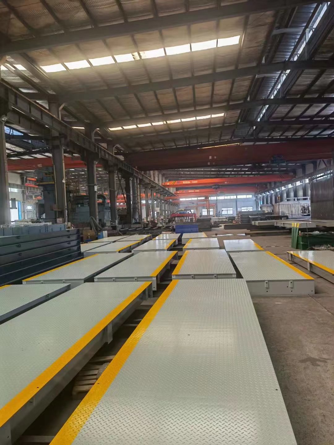Electronic truck scale, electronic floor scale, electronic platform scale, electronic hook scale, electronic platform scale, stainless steel weight, cast iron weight and other weighing products