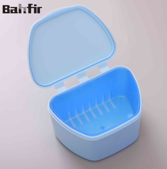 Features of Wholesale Denture Storage Box Dental Retainer Case  Purpose ♦ Brand new and high quality ♦ Keep your denture or retainer clean ♦ Durable and convenient