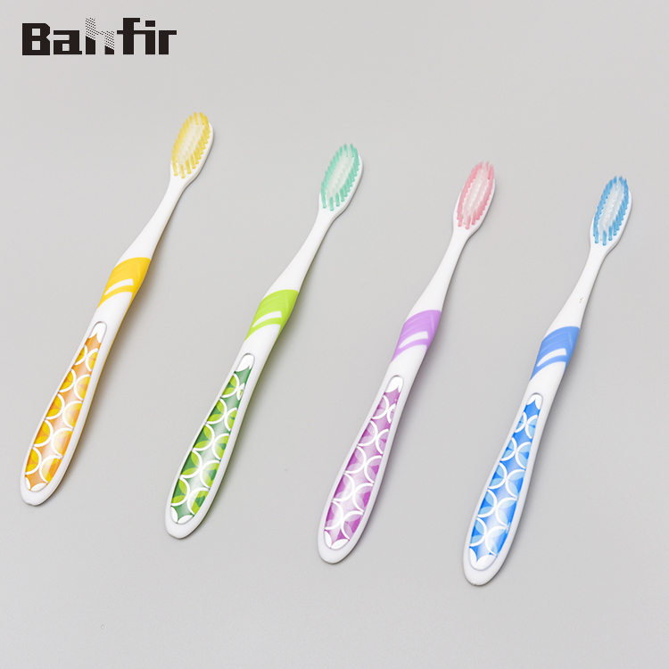 New Design Professional Color Bristles Plastic Adult Toothbrush