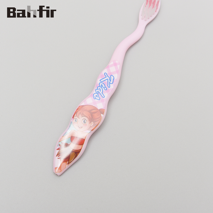 Fashionable Oral Care High Quality Kids/Children Toothbrush