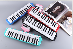 Melodica Manufacturers wholesale 32 key Oxford soft bag mouth organ with blowpipe mouthpiece