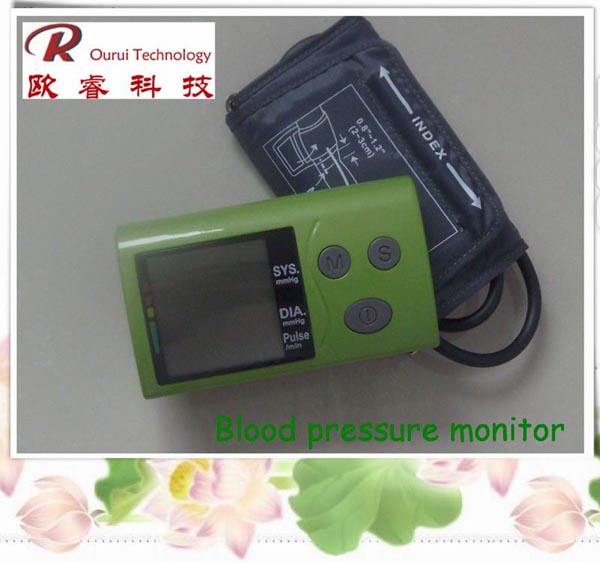 Electronic blood pressure monitor