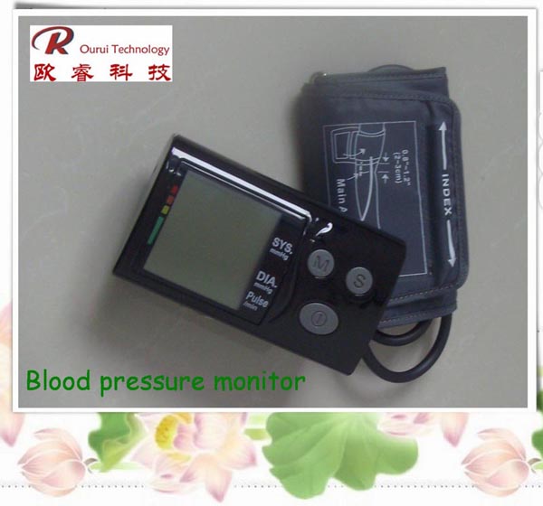 Blood pressure monitor upper arm type