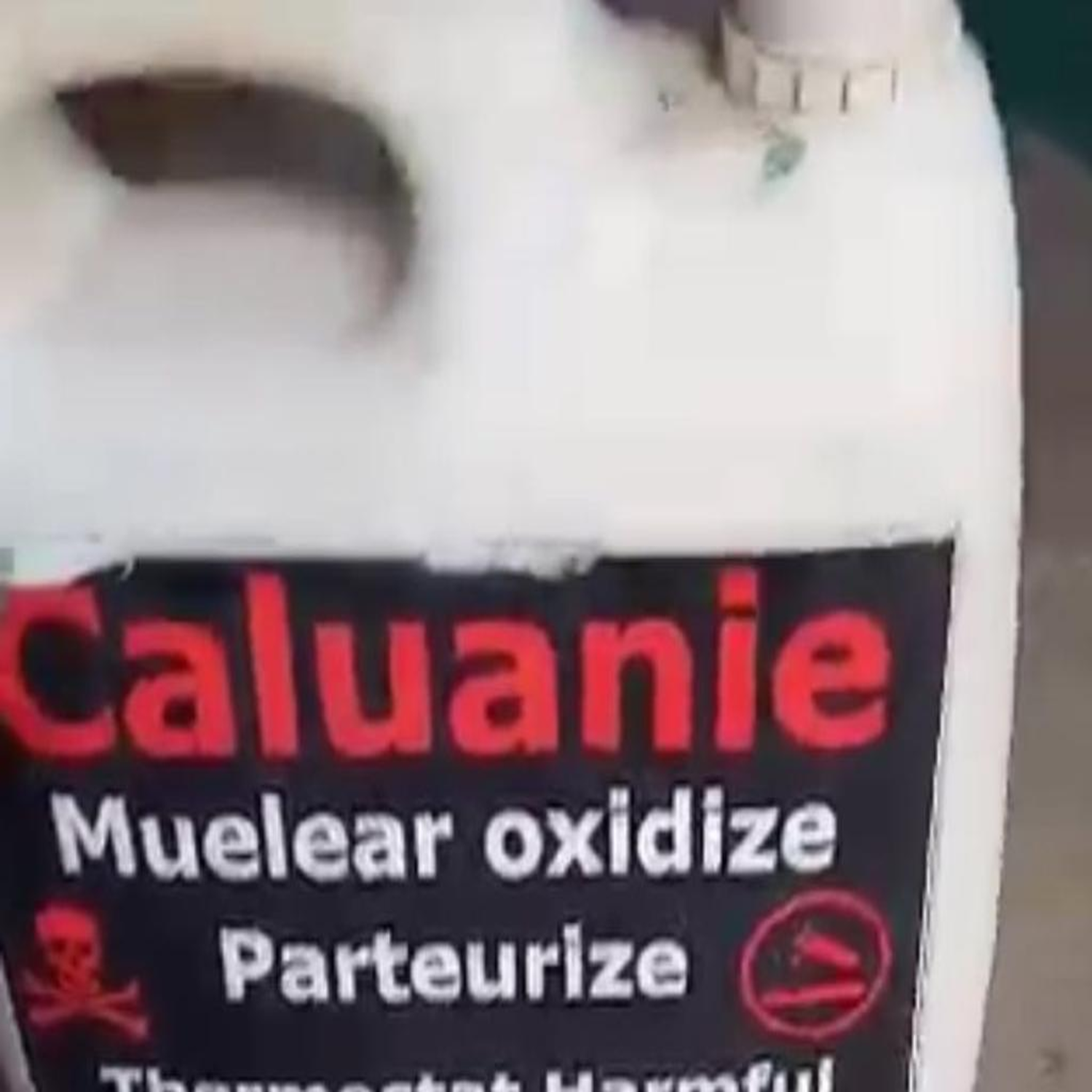 Caluanie Muelear Heavy Water Oxidize