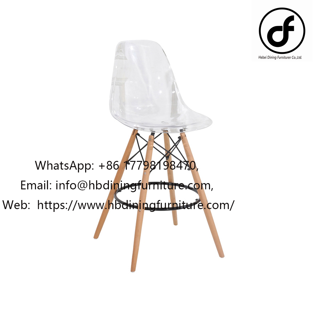 Plastic bar chair with wooden legs