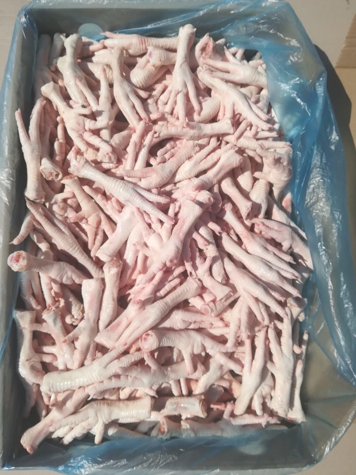 GRADE A FROZEN CHICKEN PAWS AND CHICKEN FEET FOR WHOLESALE