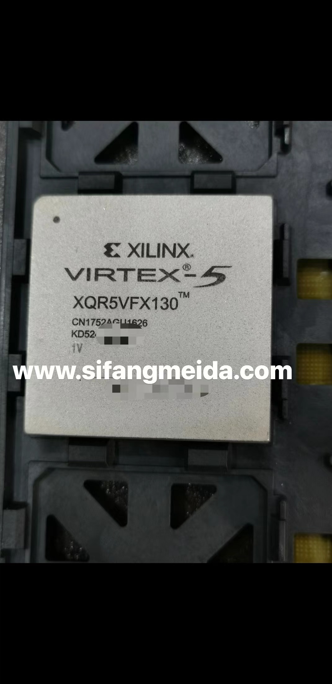 XILINX XQR5VFX130-1CN1752V 抗辐射 (RH) 空间级可重复编程 FPGA