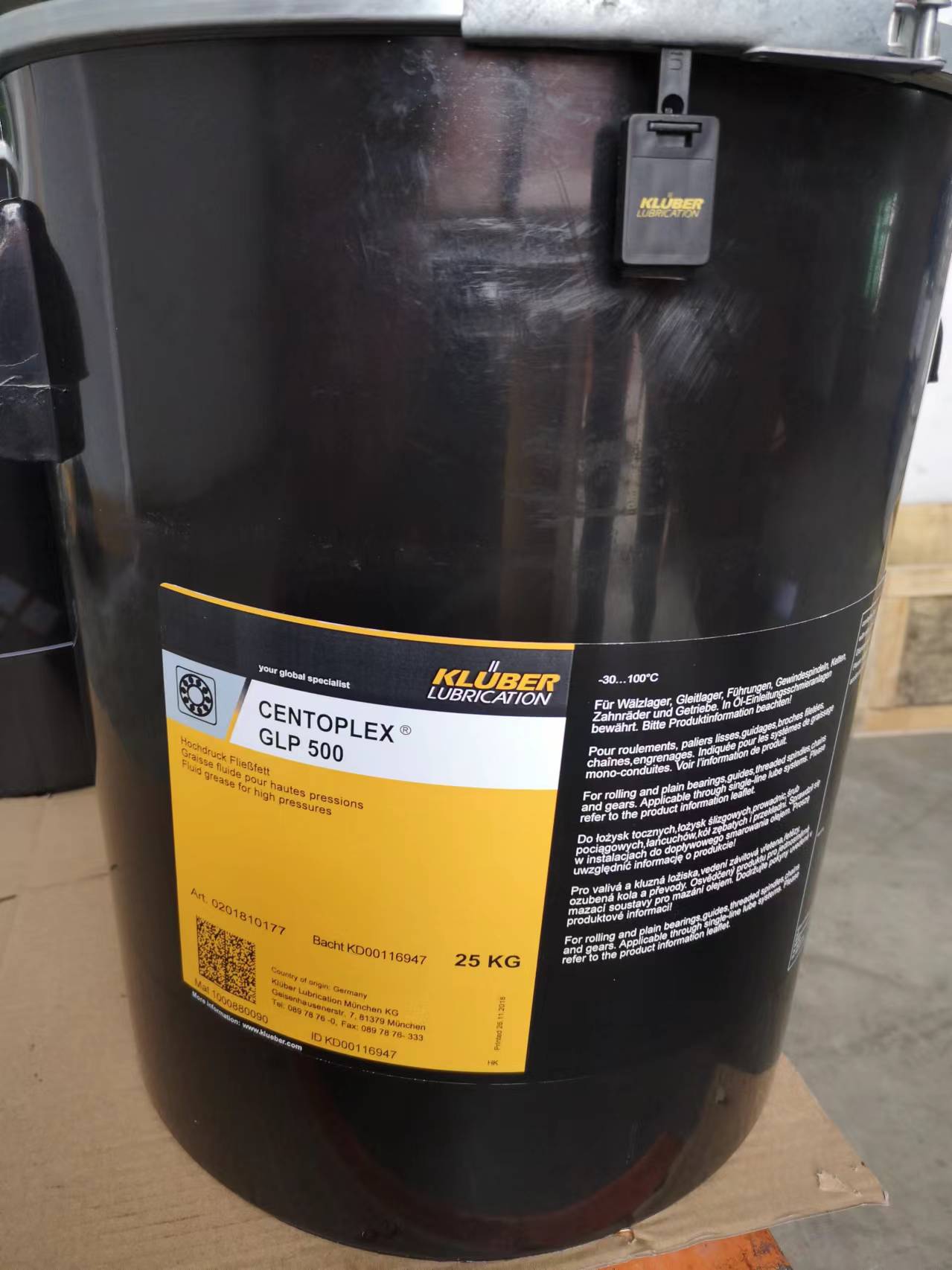 KLUBER CENTOPLEX GLP 500 25KG Fluid Multipurpose Grease for the Long Term Lubrication