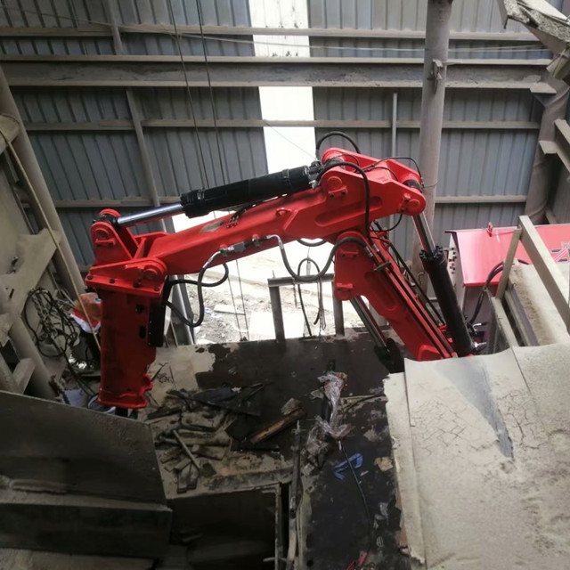 China Manufaturer YZH Pedestal Breaker Boom System