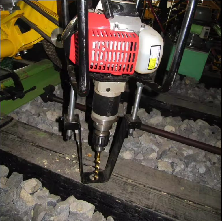 Petrol Wooden Sleeper Drilling Machine Rail Drills