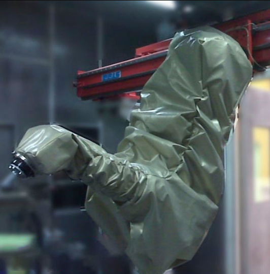 Cleaning robot protective clothing