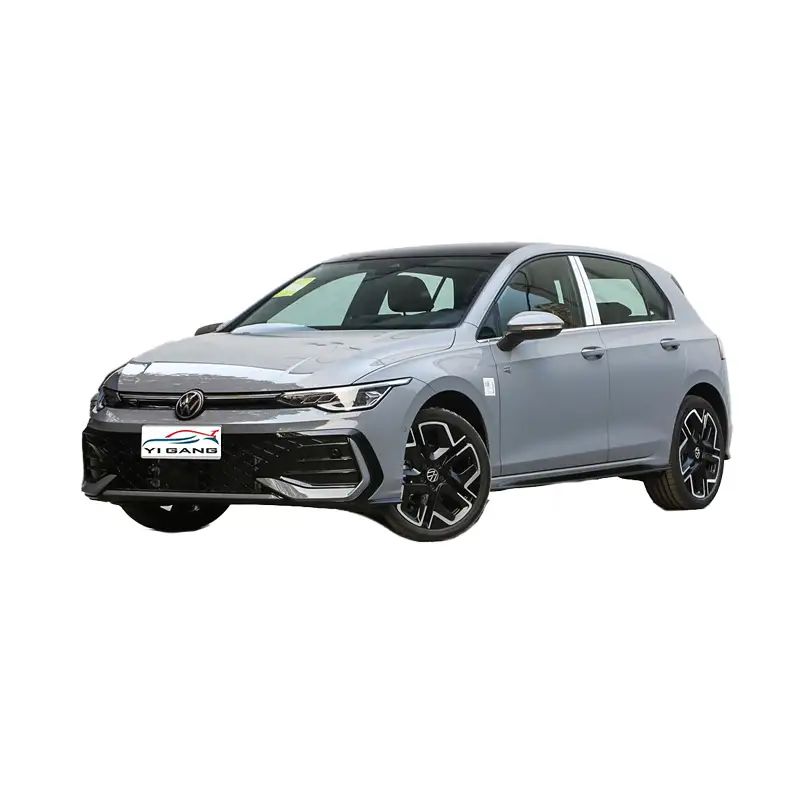 2025 Volkswagen Golf 300TSI R-Line