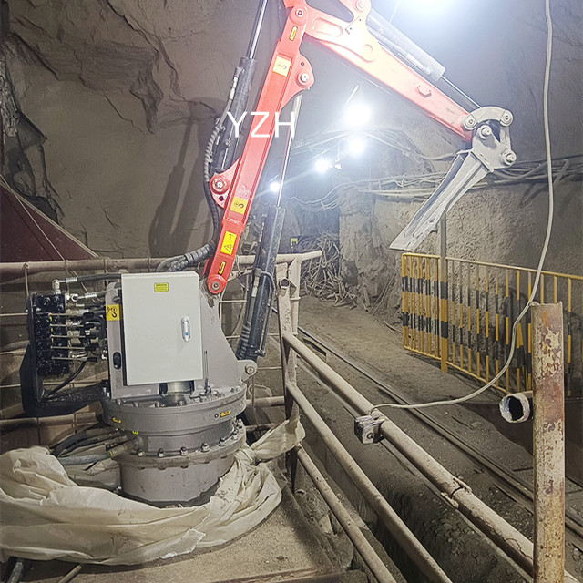 pedestal boom system