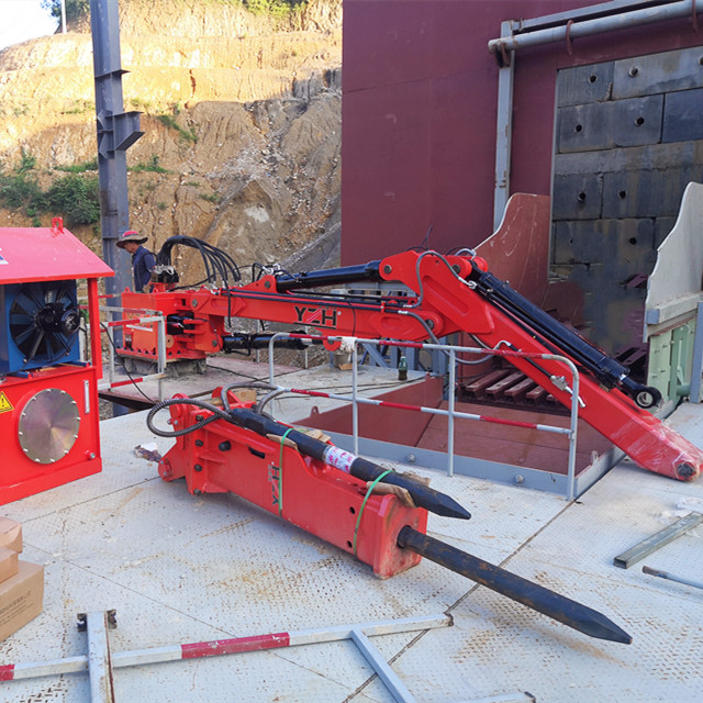 Hydraulic Pedestal Boom System