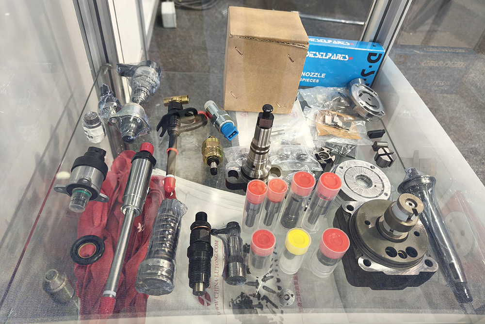 Nozzle Sprayer DLLA155P2400 Nozzle Sprayer DLLA155P2407