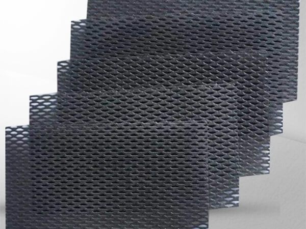 expanded titanium mesh