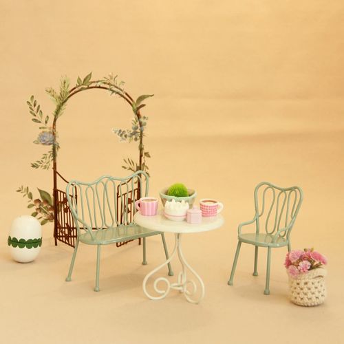 1 12 Scale Modern Dollhouse Sofa with Fabric Floral