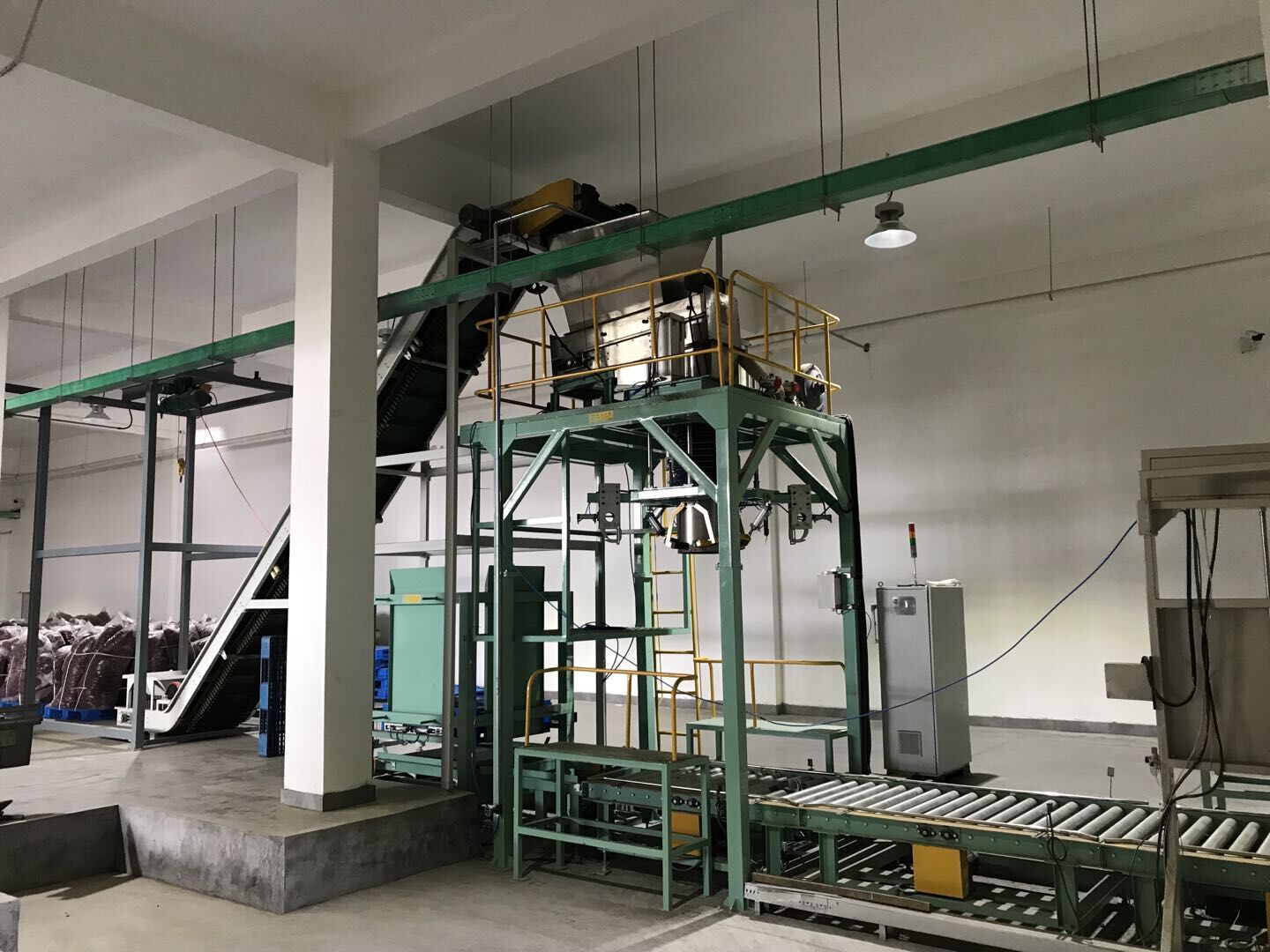 Big Bag Filling Machine for Flaxseed Meal Big Bag Filling Machine for Alfalfa Pellets  jumbo bag packing units Super Sack Filler Jumbo Bag Filling Machine, FIBC Bag Filler bulk bag filler JUMBO BAG PA