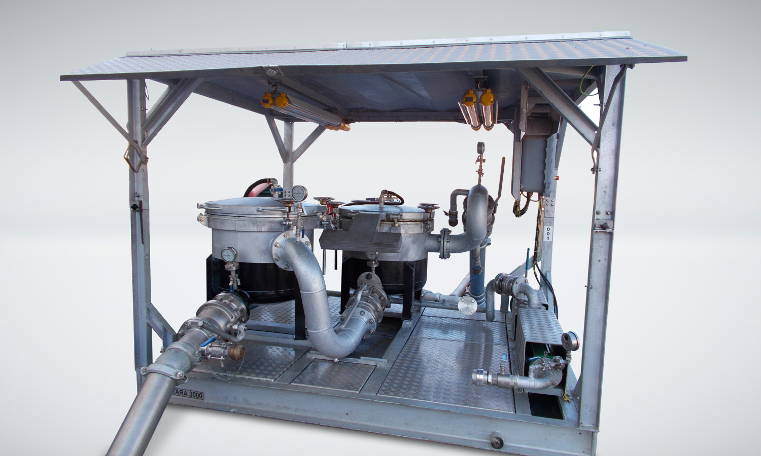 Automatic tank cleaning systems