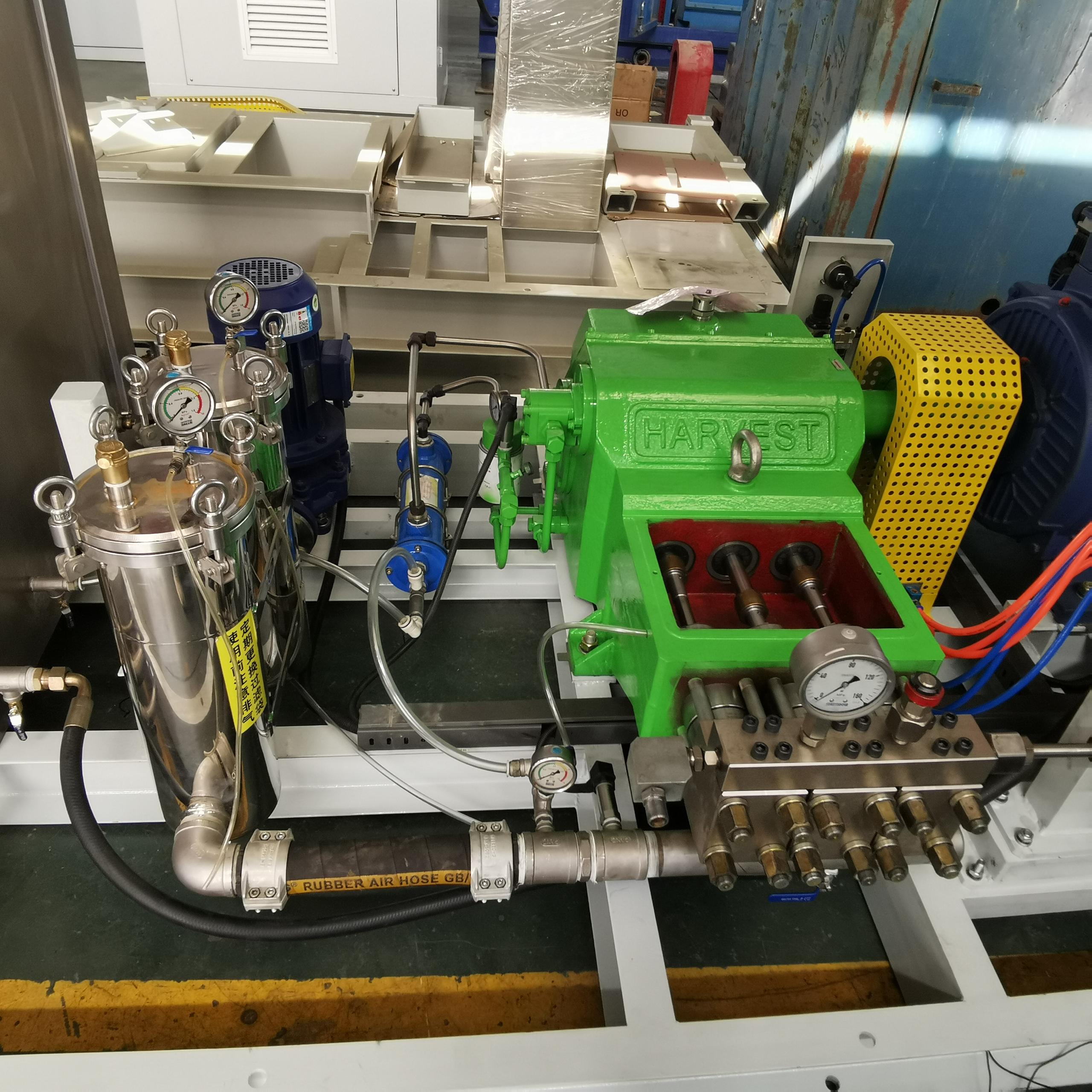 High-efficiency water jet cleaning pump with adjustable pressure