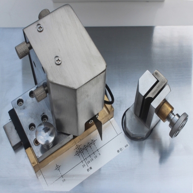 Paper stiffness tester