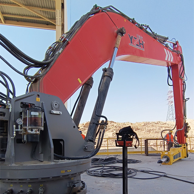 YZH WHD1000 Breaker Booms