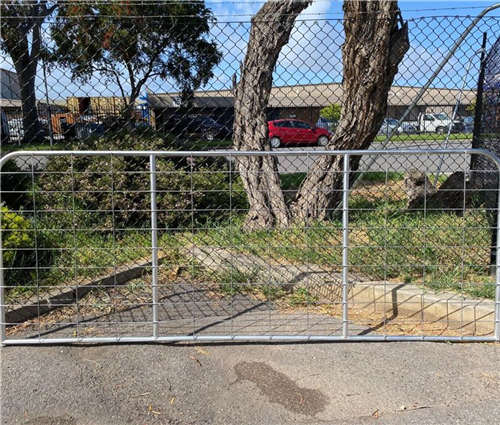 Mesh Farm Gate