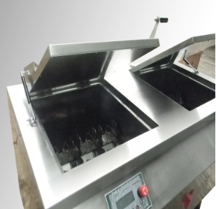 Launder-Ometer Washing Fastness Tester