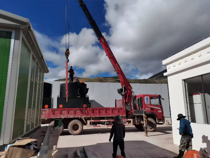 Low-Temperature Magnetized Waste Pyrolysis Power Generation Unit