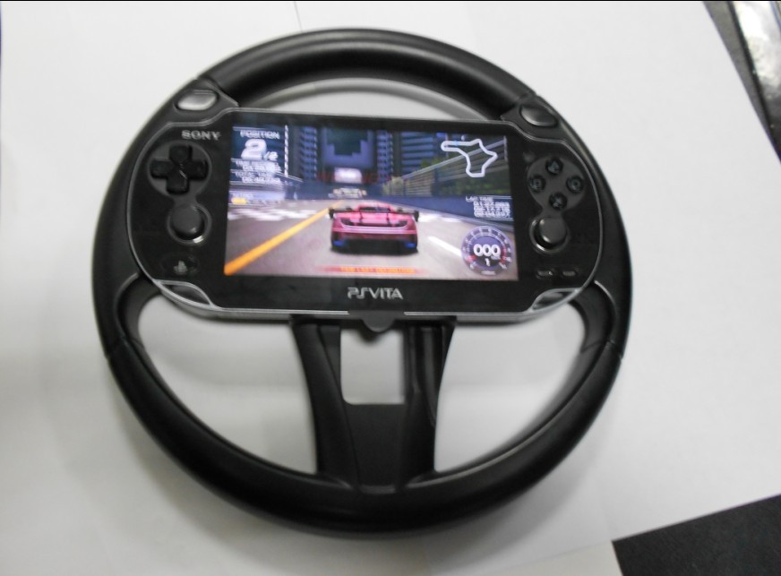 Steering wheel for PS Vita 