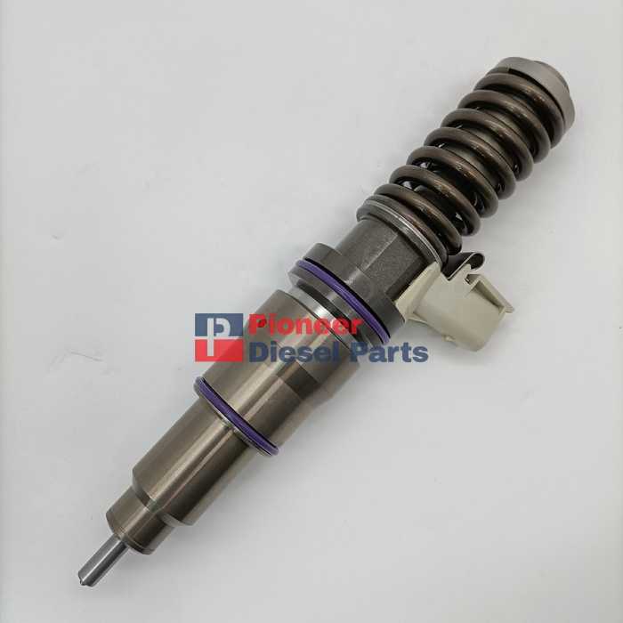 Fuel Injector 33800- 84820 BEBE4D19002 For Hyundai H12 Engine