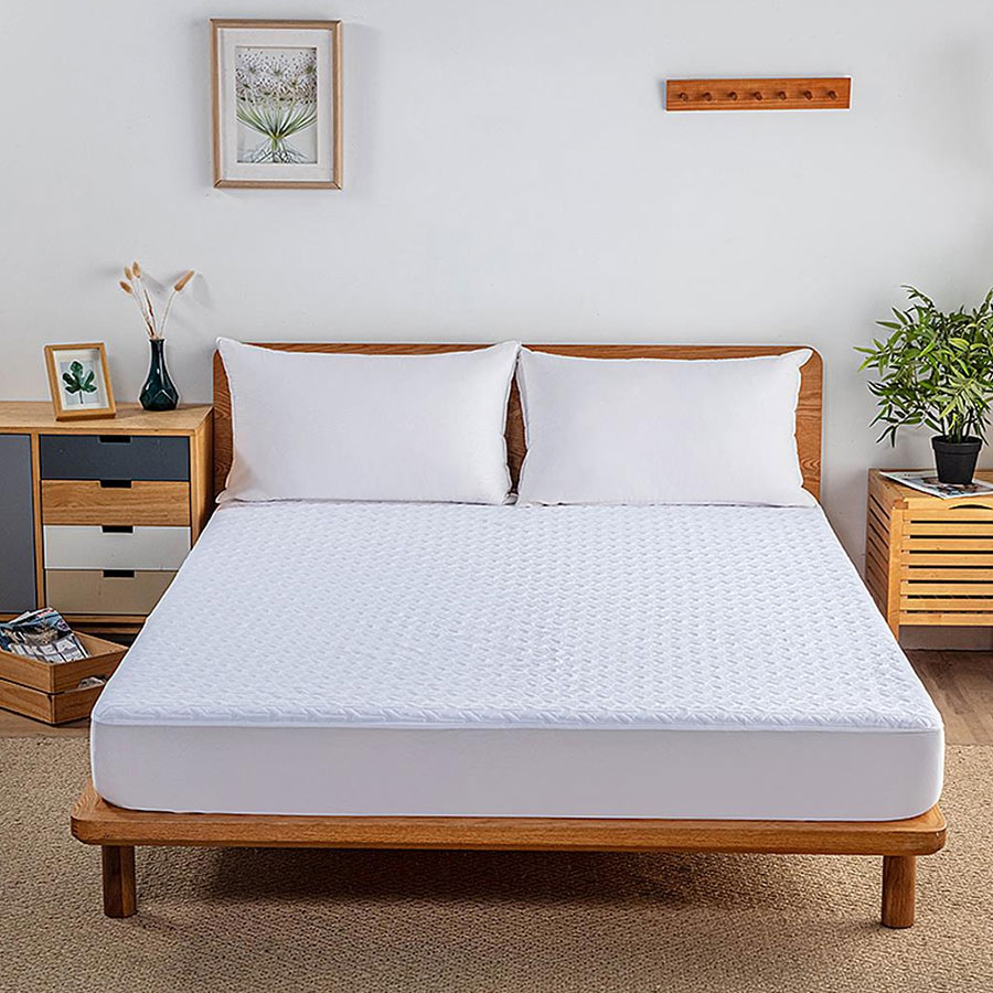 Comfortable Bedding Breathable Mattress Protector With Polyester Airlayer Fabric