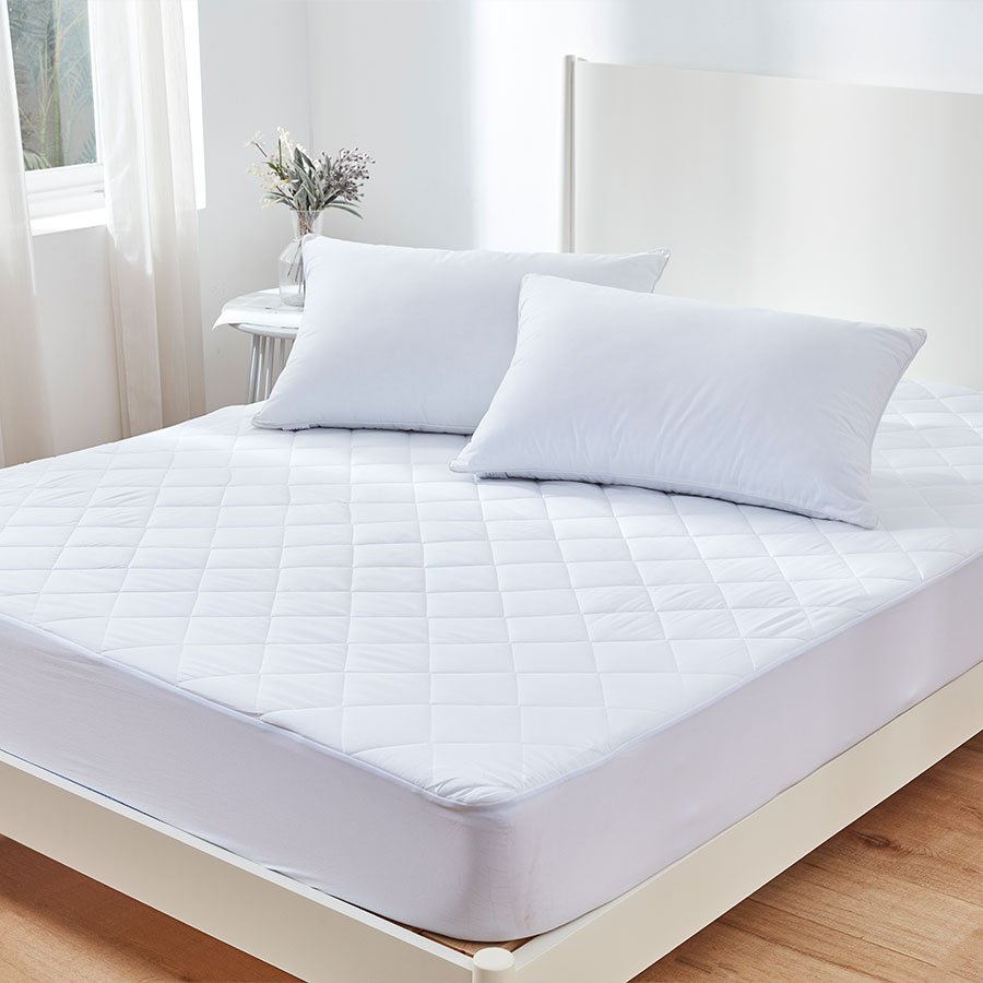 Eco-Friendly Hypoallergenic Waterproof Bamboo Fitted Sheet Mattress Pads Quilted Bamboo Mattress Protector