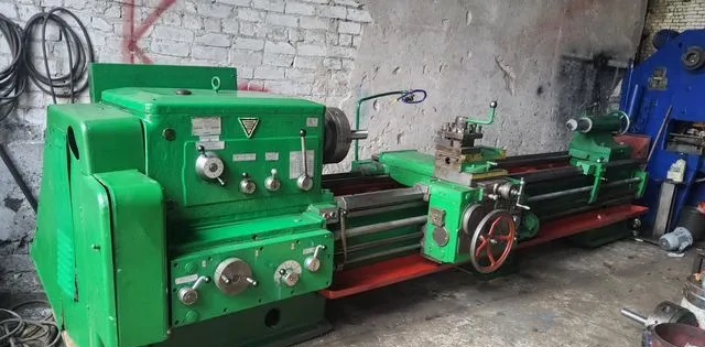 Токарно-винторезный станок 1Н65-5 (РМЦ 5000 мм)
