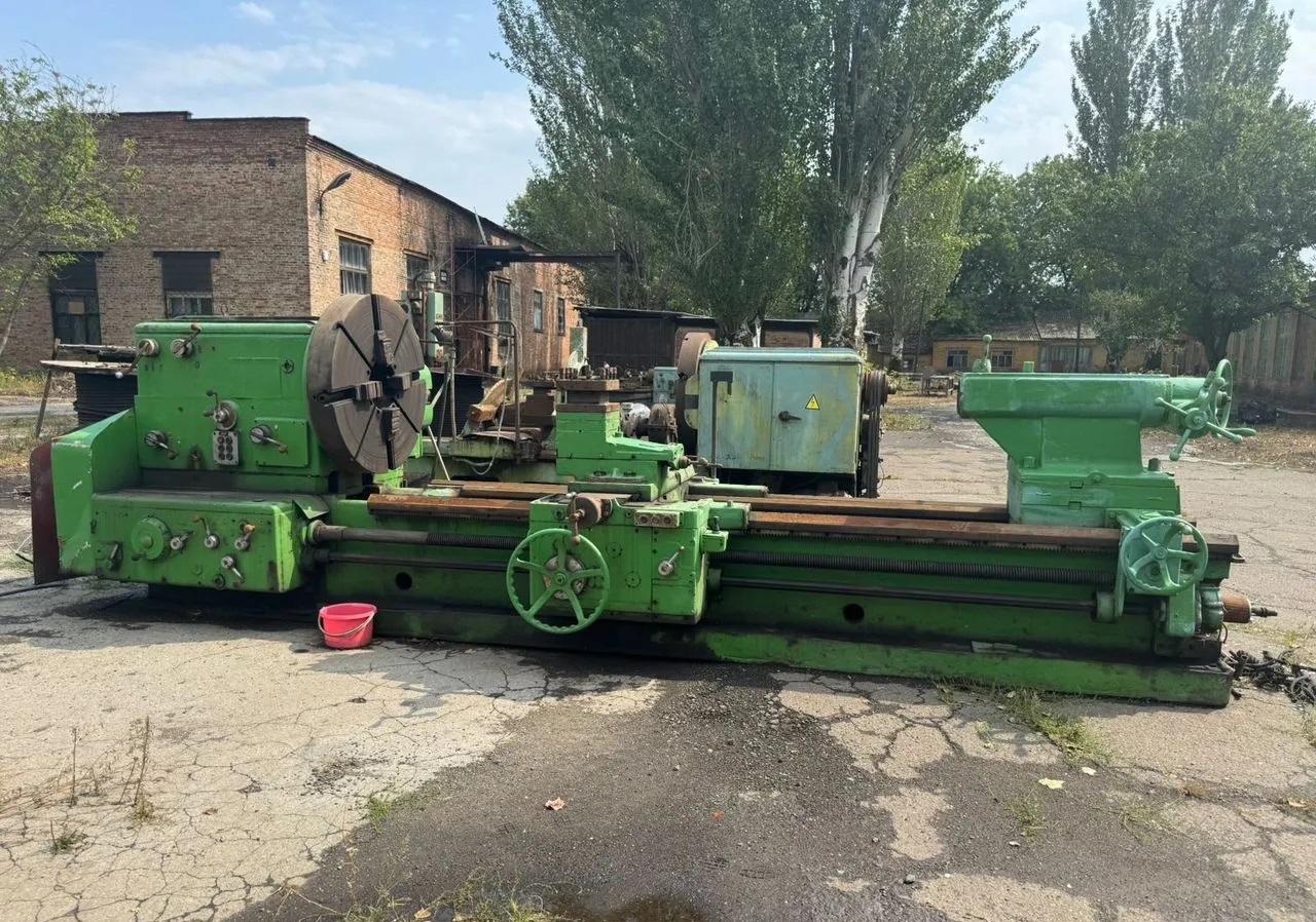 Токарно-винторезный станок 1М65 / ДИП-500