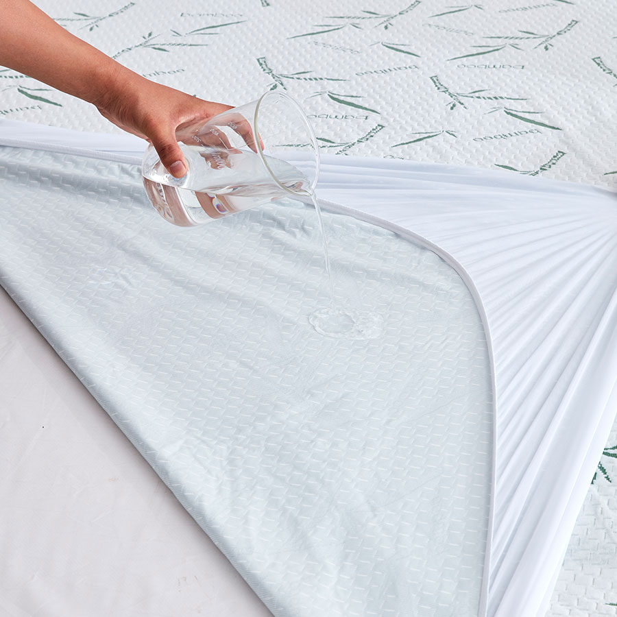 Waterproof Anti-Dust Mite Mattress Protector Knitted Bamboo Bed Protection Mattress Cover for Home Hospital Hotel Use