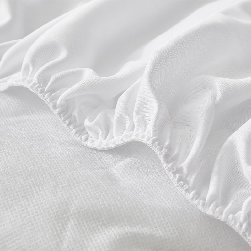 China Manufacturers Waterproof Quilted Mattress Cover Mattress Protector Durable Anti Bed Bug Mattress Pad