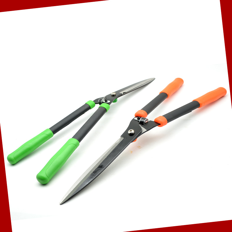 Hedge shears